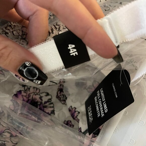 Torrid Womes NWT White Floral Full-Coverage Balconette Lightly Lined Bra 44F - Picture 5 of 8